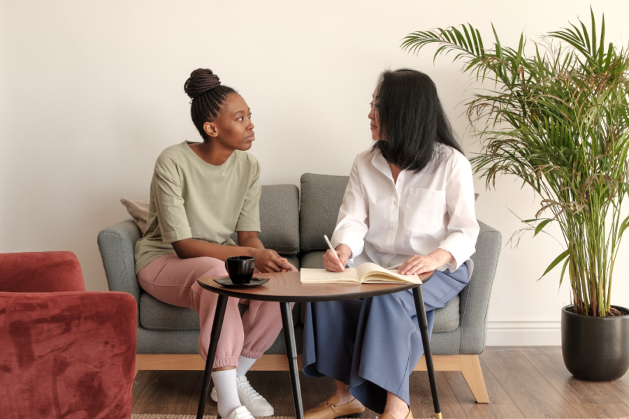 Woman in f2f appointment